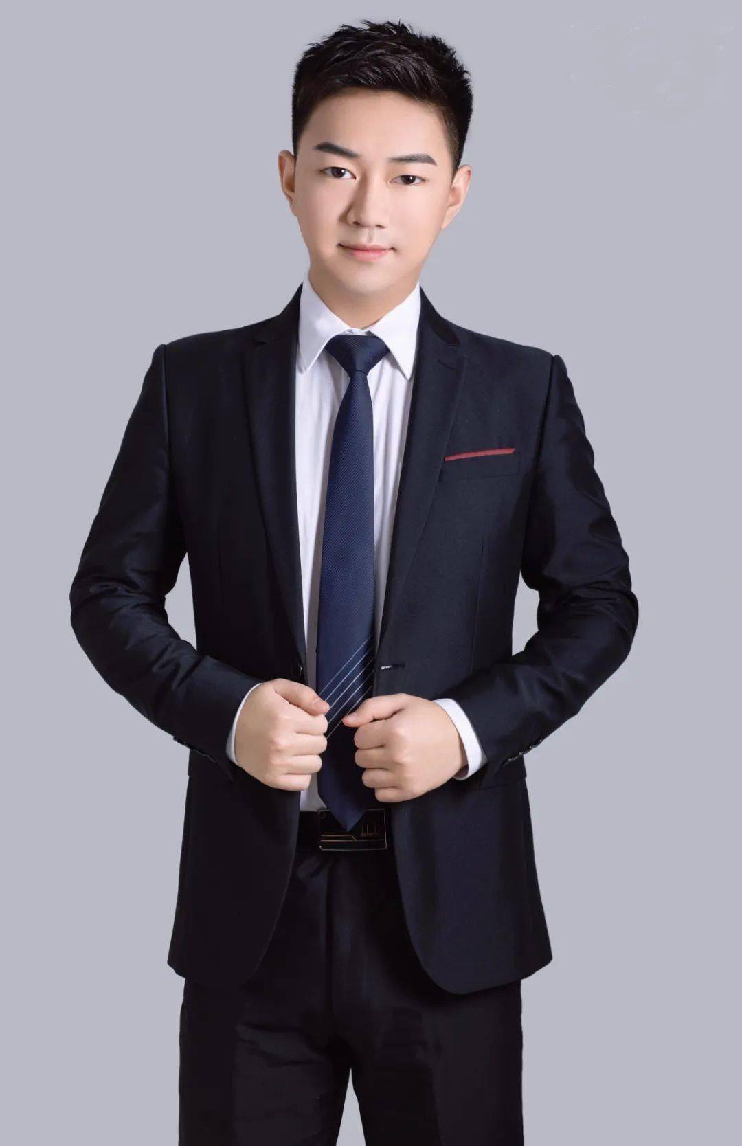 谢斑尚 视觉与舞美负责人